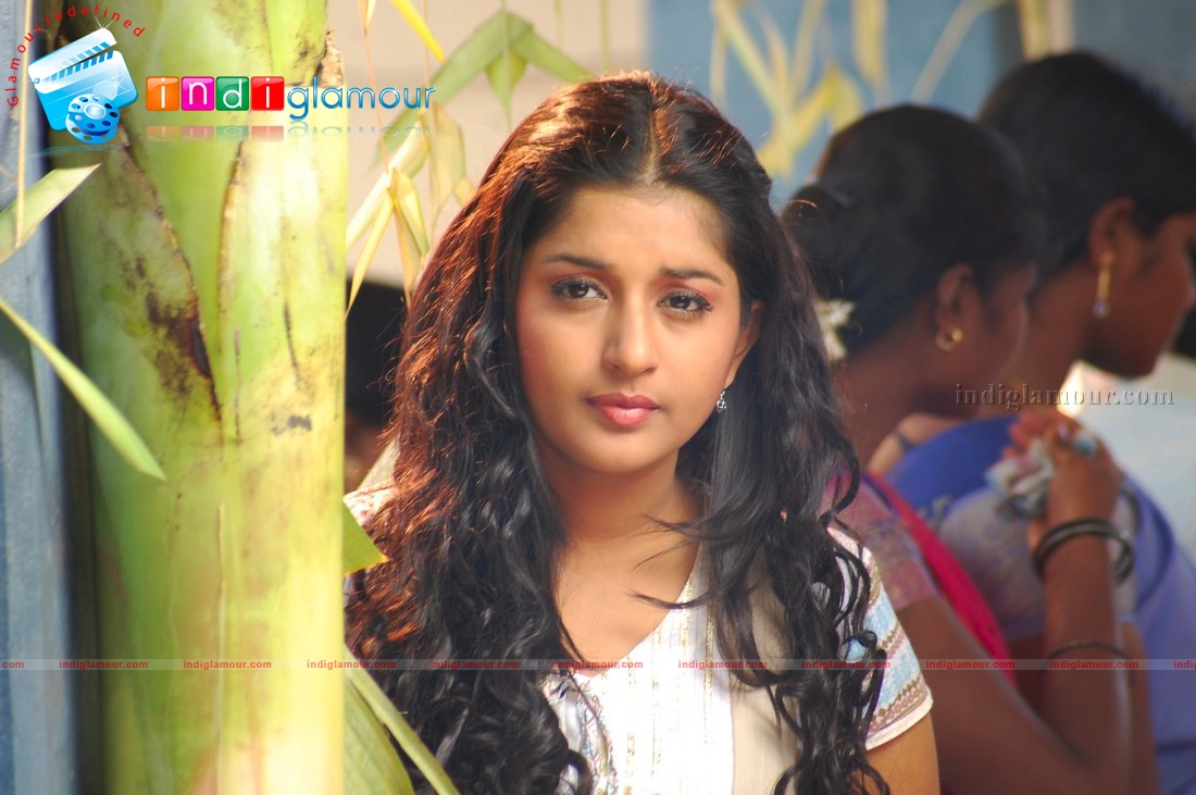 AADHINARAYANA Movie hd photo